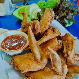 ปีกไก่ทอด (ใหญ่)