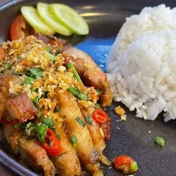 คั่วพริกเกลือราดข้าว