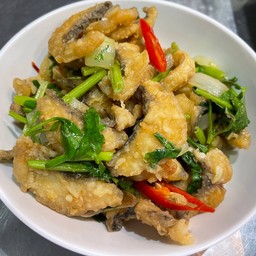 ปลานิลผัดคื่นช่าย