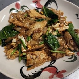 ผัดซีอิ้วกุ้ง