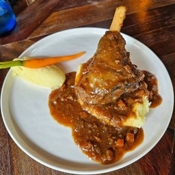 Lamb shank