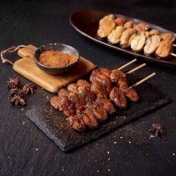 หม่าล่ามาเนียเสียบไม้ & ลูกชิ้นปิ้งมาเนีย สาขา2 กรีนวินเทจ รัชโยธิน หม่าล่ามาเนีย