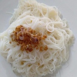 เส้นหมี่ลวก