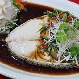 ปลาหิมะนึ่งซีอิ๊ว (นํ้าหนักประมาณ 350-400กรัม)