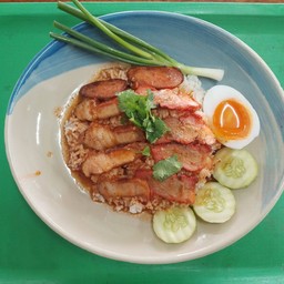 ข้าวมู๋แดง-มู๋กรอบ