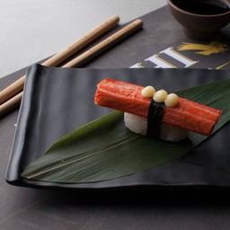 1.ซูชิปูอัด-Kani Sushi
