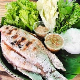 ต้อยติ่ง ลาบ ส้า ซอยจุ๊