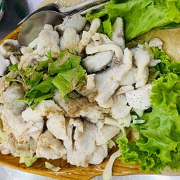 เนื้อปลากะพงลวกจิ้ม