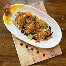 สปาเก็ตตี้ต้มยำ หอยนางรมเกาหลี