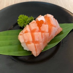 83.ซูชิท้องแซลมอน-Salmon Belly Sushi