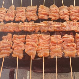 หมูปิ้ง