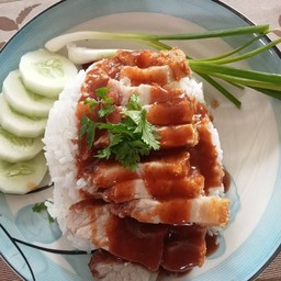 ลาบก้อย อาหารตามสั่ง ร้าน.อ.แอ๋ม บ้านแสนสำราญ