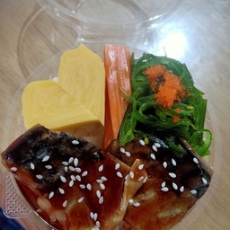 ข้าวหน้าปลาซาบะย่างซอสเทอริยากิ