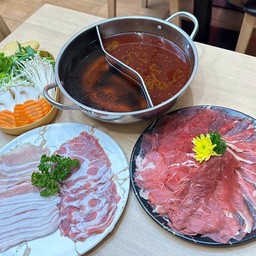 ชุดหมูบุตะ+เนื้อวากิว ปิ้งย่าง (Buta + Wagyu Grill Set)
