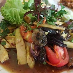 ยอดมะพร้าวปูปลาร้า