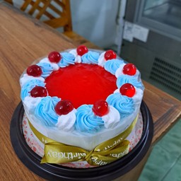 เค้กนมสดหน้าแยมสตอเบอรรี่