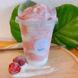 D.สตรอเบอร์รี่โยเกิร์ต