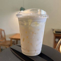 นมสดน้ำผึ้ง