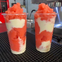 น้ำปั่นสมู้ทตี้วีวี่ (Veevy Cafe)