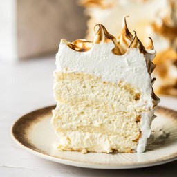 Vanilla Meringue Cake