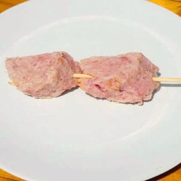 เนื้อกระเทียมวุ้นเส้น