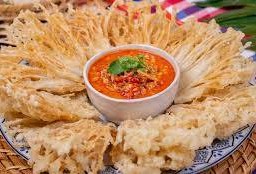 ยำเห็ดเข็มทองทอด