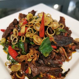 ขาเห็ดผัดตะไคร้