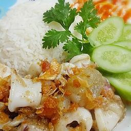 N90 Squid Fried Rice with Garlic and Pepper 蒜椒鱿鱼炒饭