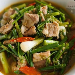 แกงอ่อมหมูสด