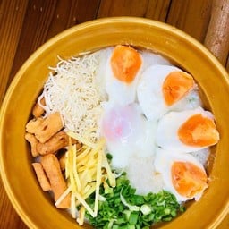 โจ๊กพิเศษไข่เค็ม