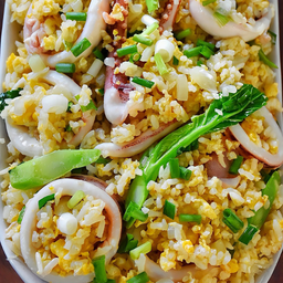 N82 Fried Rice Big Size Squid 乌贼炒饭/鱿鱼炒饭（大碗）