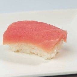 ซูชิ ทูน่า คำละ