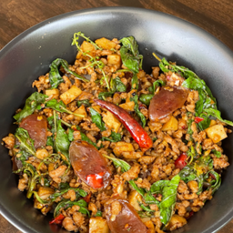 ข้าวกะเพราหมู 3 ทัพ