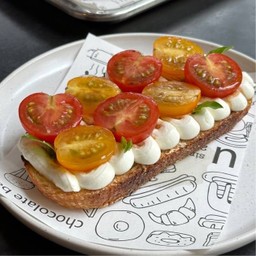 Tomato Ricotta Toast