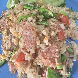 ข้าวผัดแหนม