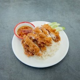 ข้าวมันไก่ทอด (ร้านฝนข้าวมันไก่)