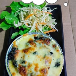 ผักโขมอบชีส