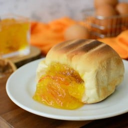 9) แยมส้ม