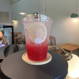 แดงมะนาวโซดา