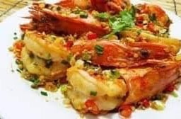 กุ้งผัดพริกเกลือ