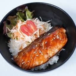 ข้าวแซลมอนย่างเทอริยากิ