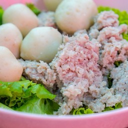 ซุปลูกชิ้นปลากลม หมูสับลวก