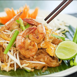 ผัดไทยกุ้งสด