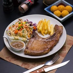 เต๊ก ยำ ผัด - Steak Yum Puff