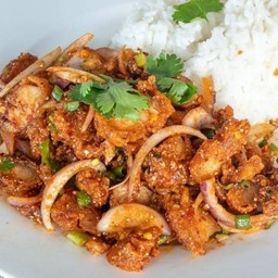 ข้าวยำไก่แซ่บ