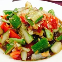 ส้มตำยำนัว&เมี่ยงปลาเผา น้ำจิ้มรสเด็ด