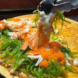 เครปไข่พิซซ่าปูอัดชีสยืดยำสาหร่าย
