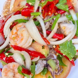 ยำวุ้นเส้นทะเล