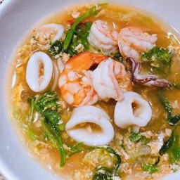 สุกี้กุ้งน้ำ