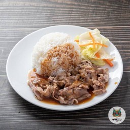 TA ข้าวหมูสไลด์ ราดซอส KIRAKIRAMON